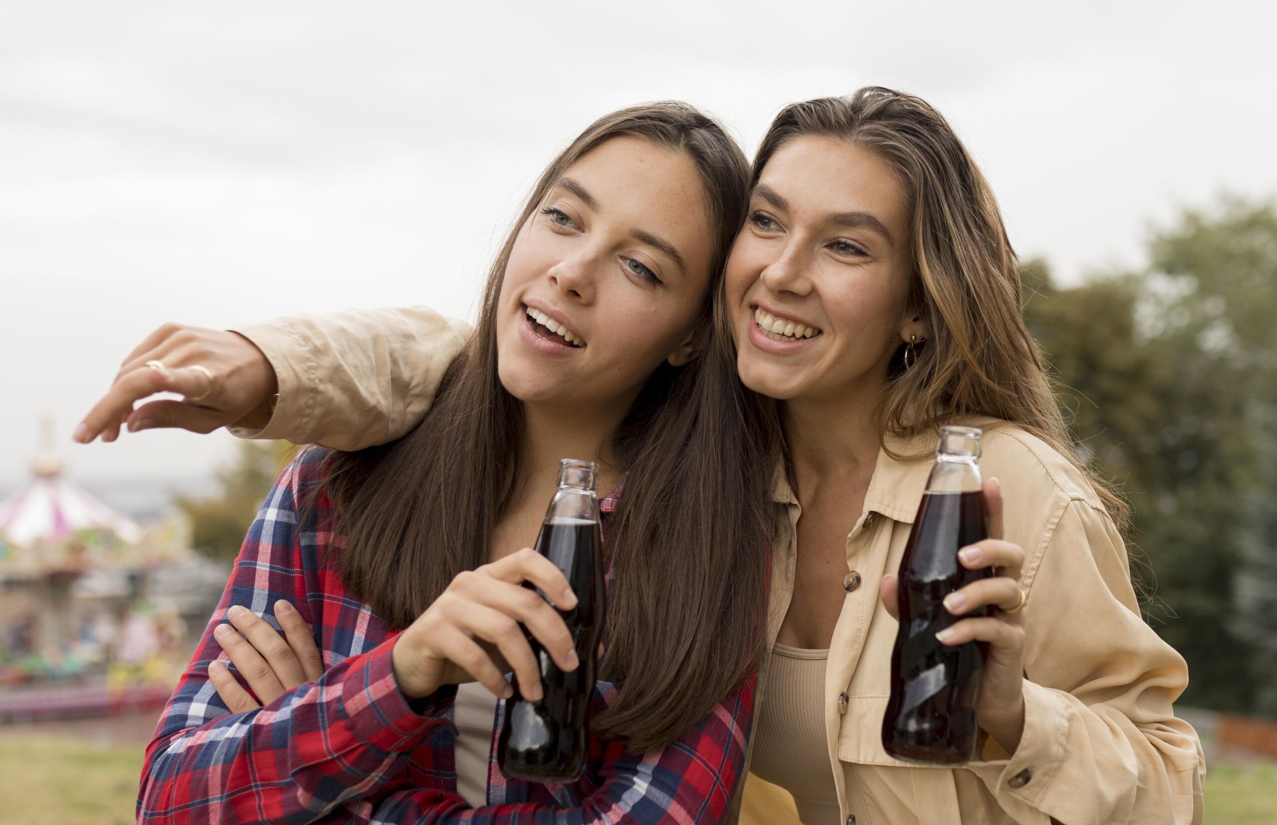 Bebidas açucaradas aumentam ansiedade em adolescentes: o que diz a ciência