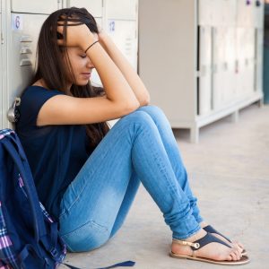 Saúde mental de adolescentes preocupa: sinais de alerta e desafios atuais